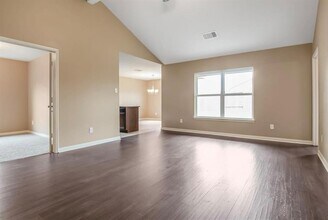 8730 Leclaire Meadow Dr in Humble, TX - Building Photo - Building Photo