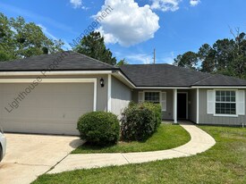 7236 Longhorn Cir S in Jacksonville, FL - Building Photo