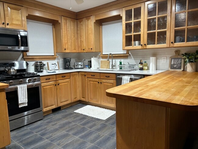 property at 435 Vassar Rd