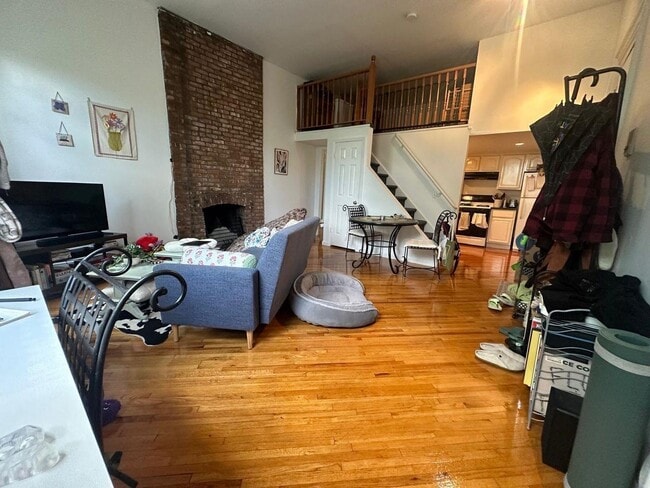 174 Grand St in Jersey City, NJ - Building Photo - Building Photo