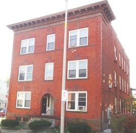 1037 Capitol Ave in Hartford, CT - Building Photo