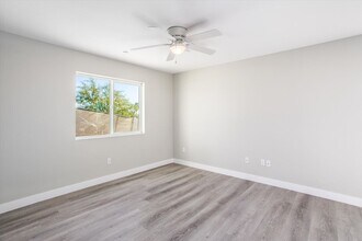 22688 7th St in Desert Hot Springs, CA - Foto de edificio - Building Photo