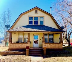 403 E Montezuma Ave, Unit 1 in Cortez, CO - Building Photo