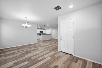 5609 Jarvis St in Lubbock, TX - Building Photo - Building Photo