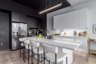 Driftwood in Cleveland, OH - Building Photo