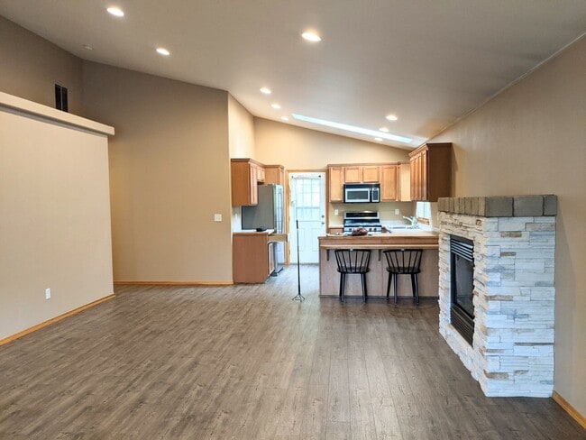 4043 Kramer Ln in Bellingham, WA - Building Photo - Building Photo