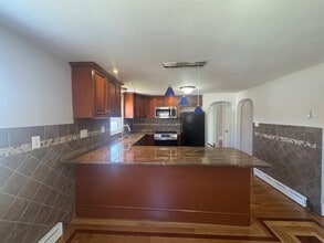 34 Booth St in Quincy, MA - Building Photo - Building Photo