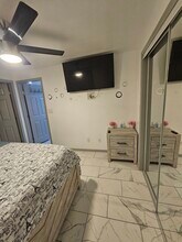 124 E 135th St in Los Angeles, CA - Building Photo - Building Photo