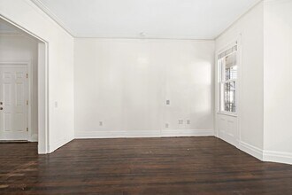 57 Booraem Ave in Jersey City, NJ - Building Photo - Building Photo