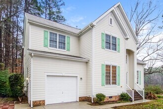 813 Hanska Way, Unit 2423N in Raleigh, NC - Building Photo - Building Photo