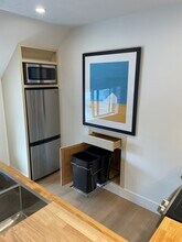 103 W Main St, Unit 4 in Lake Leelanau, MI - Building Photo - Building Photo