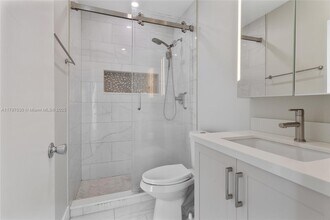 608 1st Key Dr in Fort Lauderdale, FL - Building Photo - Building Photo
