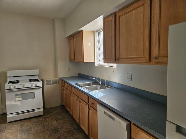 73 Elm St, Unit 73 Elm street #1