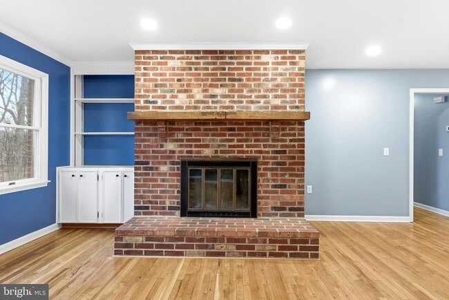 122 Stuart Dr in Winchester, VA - Building Photo - Building Photo