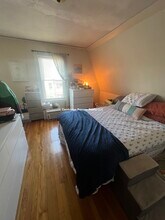 13 Charnwood Rd, Unit 3 in Somerville, MA - Building Photo - Building Photo