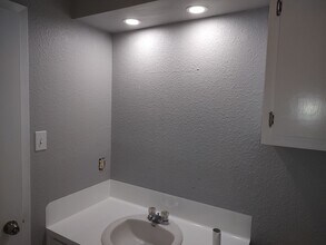 6014 Westcreek Dr-Unit -westcreek#A in Austin, TX - Building Photo - Building Photo