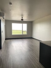 The New York at Park Place in Coralville, IA - Building Photo - Interior Photo