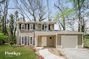 3465 Rainbow Dr in Winston, GA - Building Photo