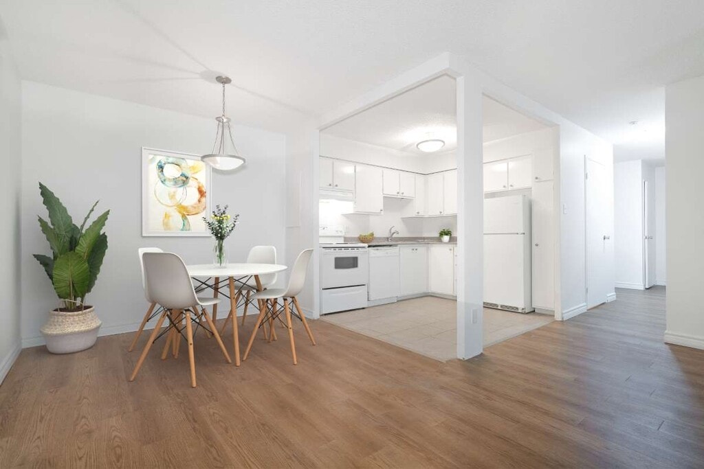 Lanthier Royal Apartments Pointeclaire, QC Apartments For Rent