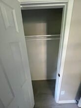 2116 Cambridge Dr, Unit Bedroom 1 in Tallahassee, FL - Building Photo - Building Photo