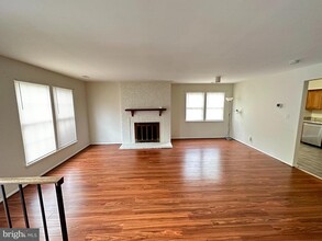 13014 Conductor Way in Silver Spring, MD - Building Photo - Building Photo