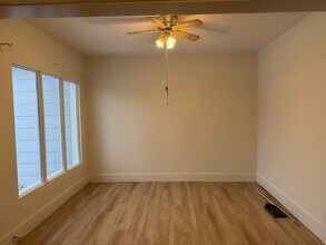 410 Leslie Ave in Saskatoon, SK - Building Photo - Building Photo