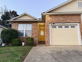 5504 Hampton Woods Way in Tallahassee, FL - Building Photo
