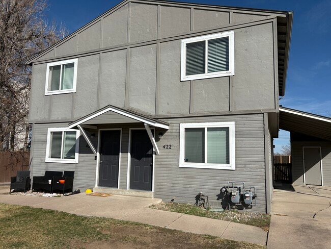 property at 422 S Fenton St