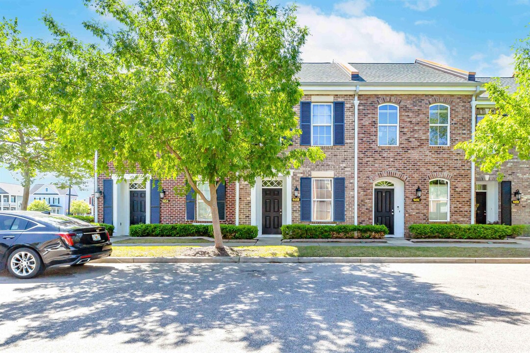 945 Rosencrans Ln in Myrtle Beach, SC - Foto de edificio