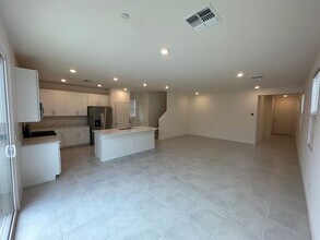 2562 Ofanto St in Henderson, NV - Building Photo - Building Photo
