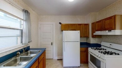 564 S Ashley St in Ann Arbor, MI - Building Photo - Building Photo