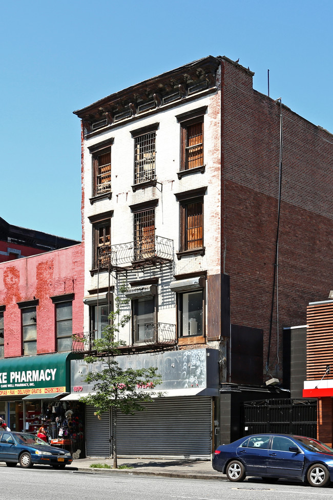 1870 3rd Ave in New York, NY - Foto de edificio - Building Photo