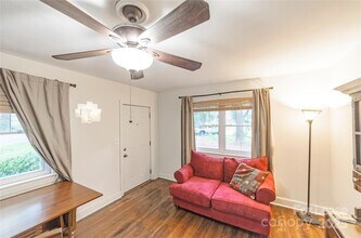 2730 Holt St in Charlotte, NC - Building Photo - Building Photo