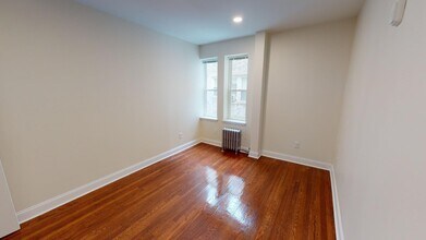123 Sutherland Rd, Unit J in Boston, MA - Building Photo - Building Photo