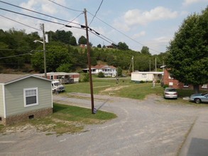 2187 Steelsburg Hwy in Cedar Bluff, VA - Building Photo - Building Photo