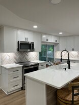 Room in Apartment on Wynfair Dr in Marietta, GA - Building Photo