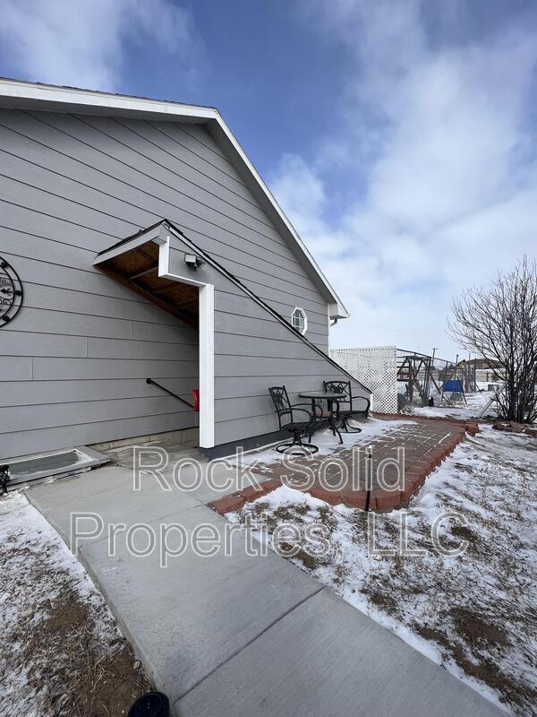 7800 Happy Jack Rd in Cheyenne, WY - Building Photo - Building Photo