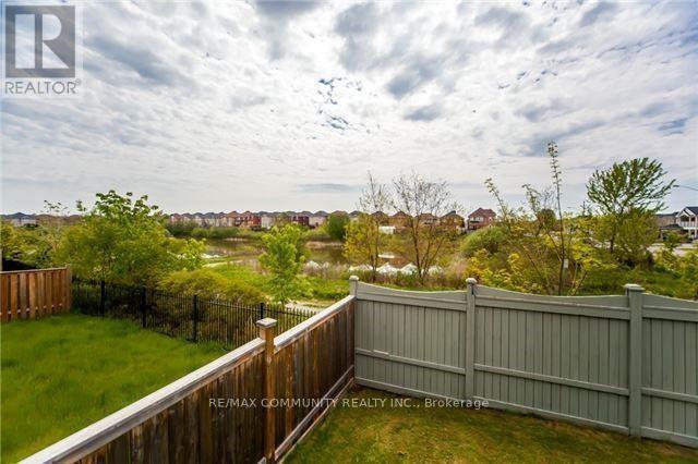 1157 Ravenscroft Rd in Ajax, ON - Building Photo - Building Photo