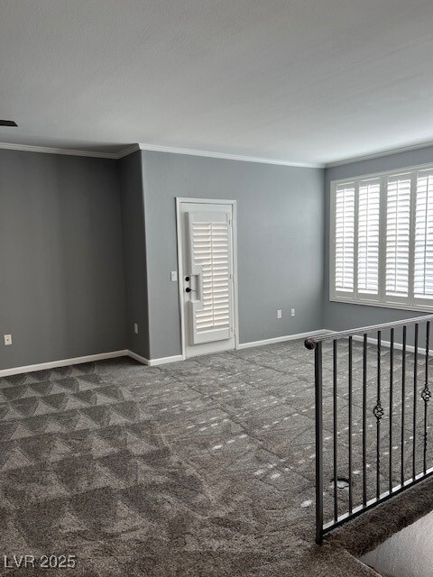 property at 8555 W Russell Rd