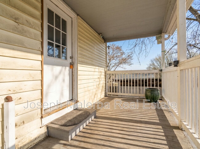 property at 483 Boswell Ave