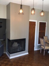 756 W California Ter, Unit #2 in Chicago, IL - Building Photo - Building Photo