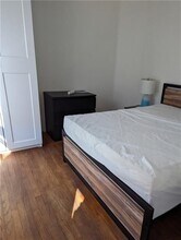 13 Brewer St in Newport, RI - Foto de edificio - Building Photo