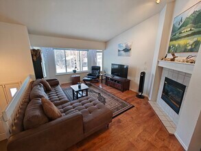 2141 N Midtown Dr in Palmer, AK - Building Photo - Building Photo