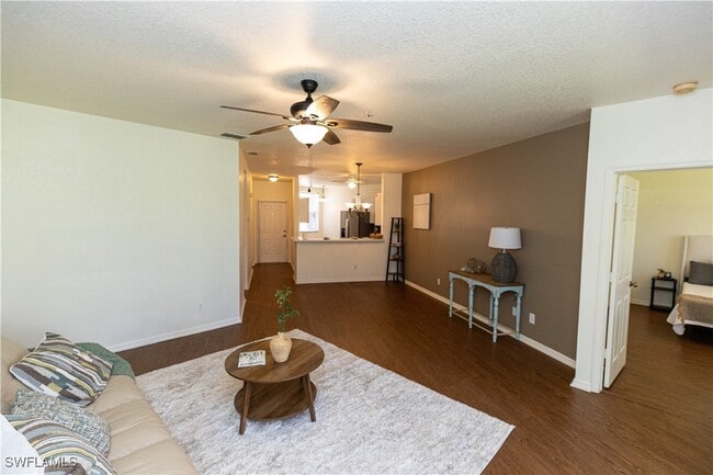 property at 12040 Summergate Cir