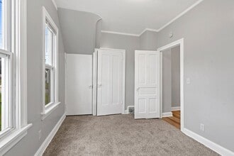 1809 Madison St in Manitowoc, WI - Building Photo - Building Photo