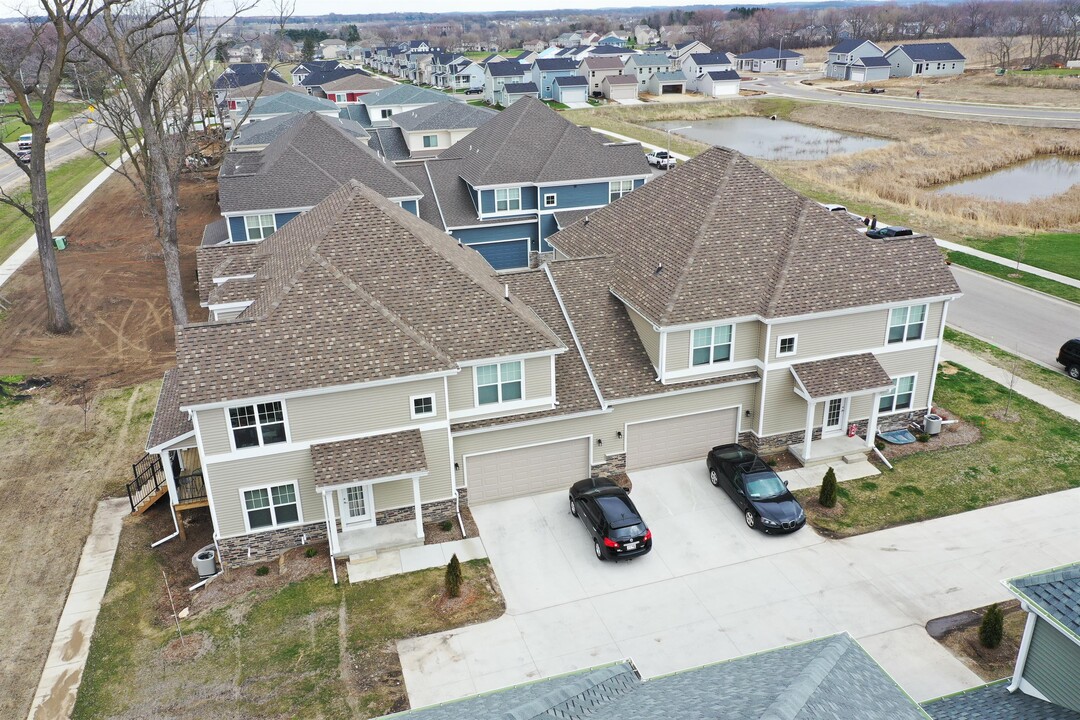 6038 Driscoll Dr in Madison, WI - Building Photo