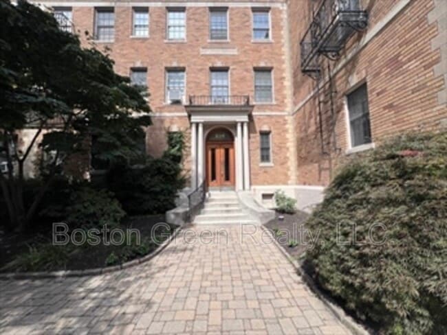 property at 856 Massachusetts Ave