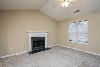 3985 Vail Cir in Acworth, GA - Building Photo - Building Photo