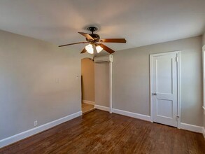 1214 Spruce St in Durham, NC - Building Photo - Building Photo