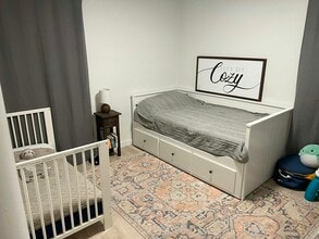 2715 NE Weidler St in Portland, OR - Building Photo - Building Photo